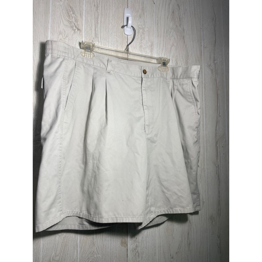 Covington Men Size 40 (Measure 38x8) Ivory Pleated Chino Shorts